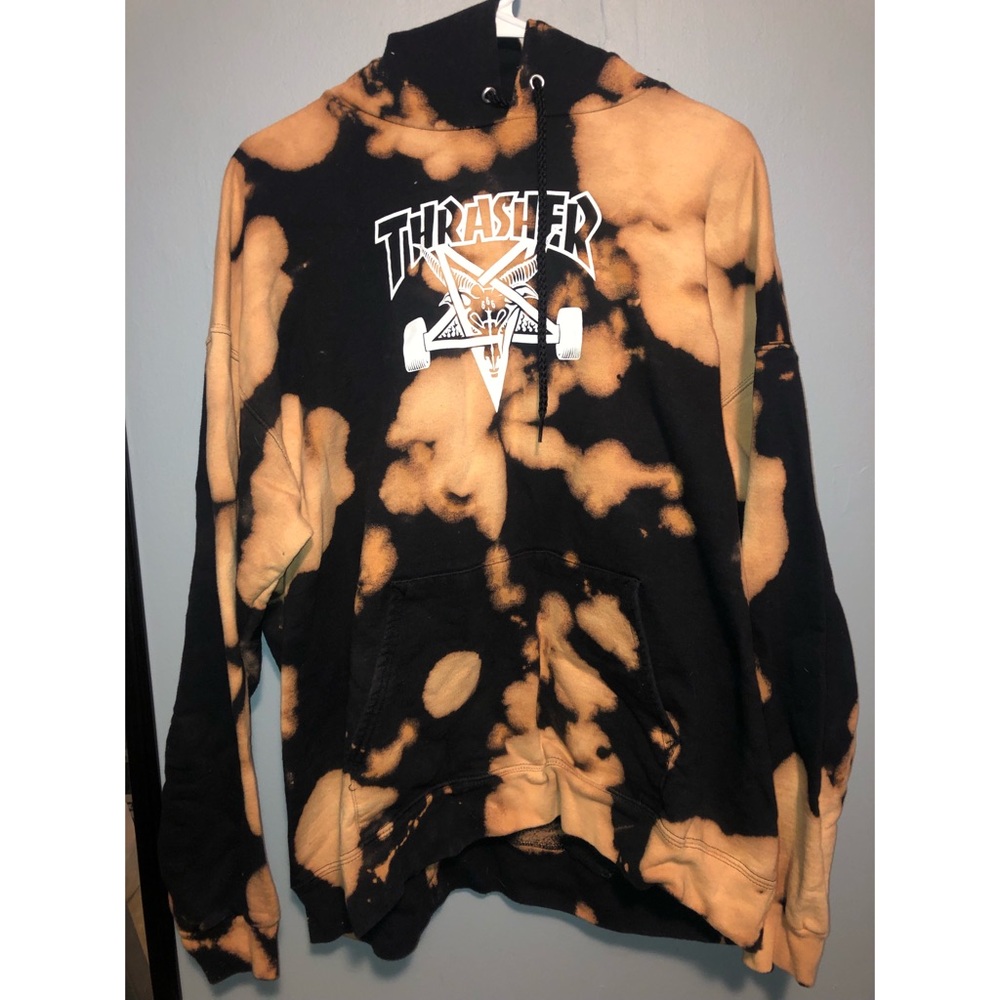 🔥Trasher Hoodie (size L)